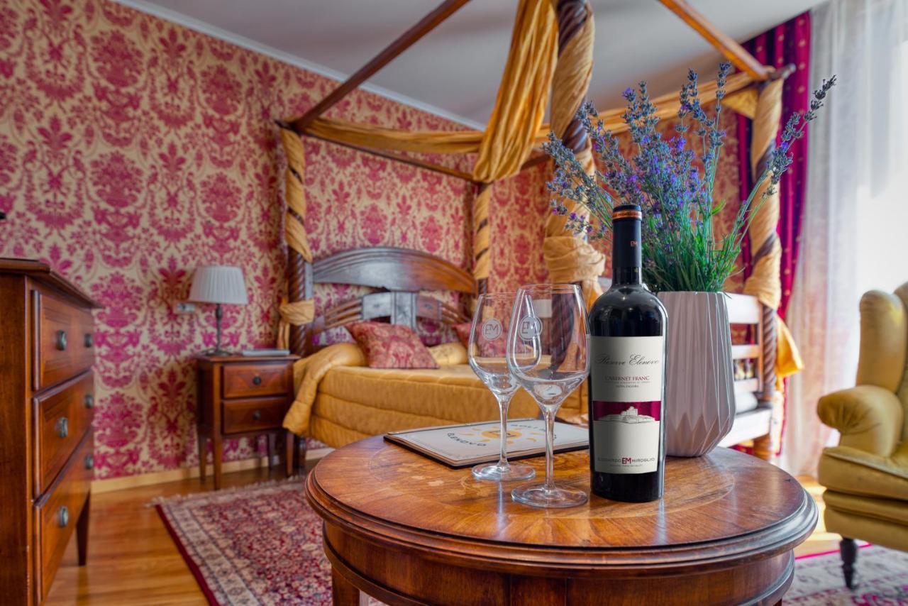 Hotel Soli Invicto Elenovo  Экстерьер фото