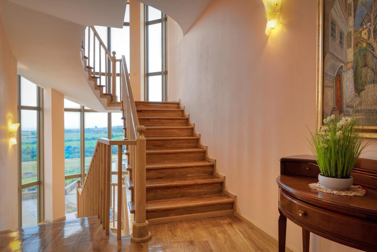 Hotel Soli Invicto Elenovo  Экстерьер фото