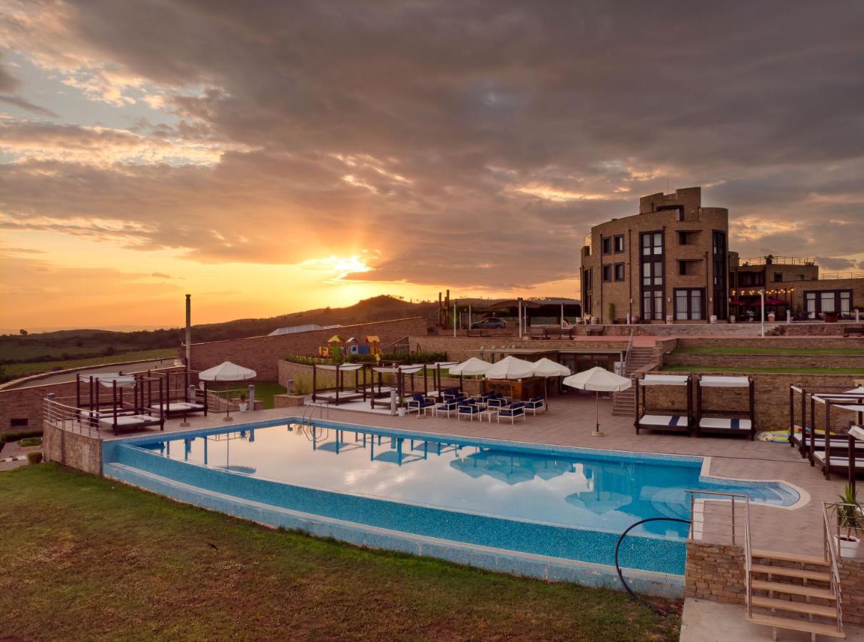 Hotel Soli Invicto Elenovo  Экстерьер фото
